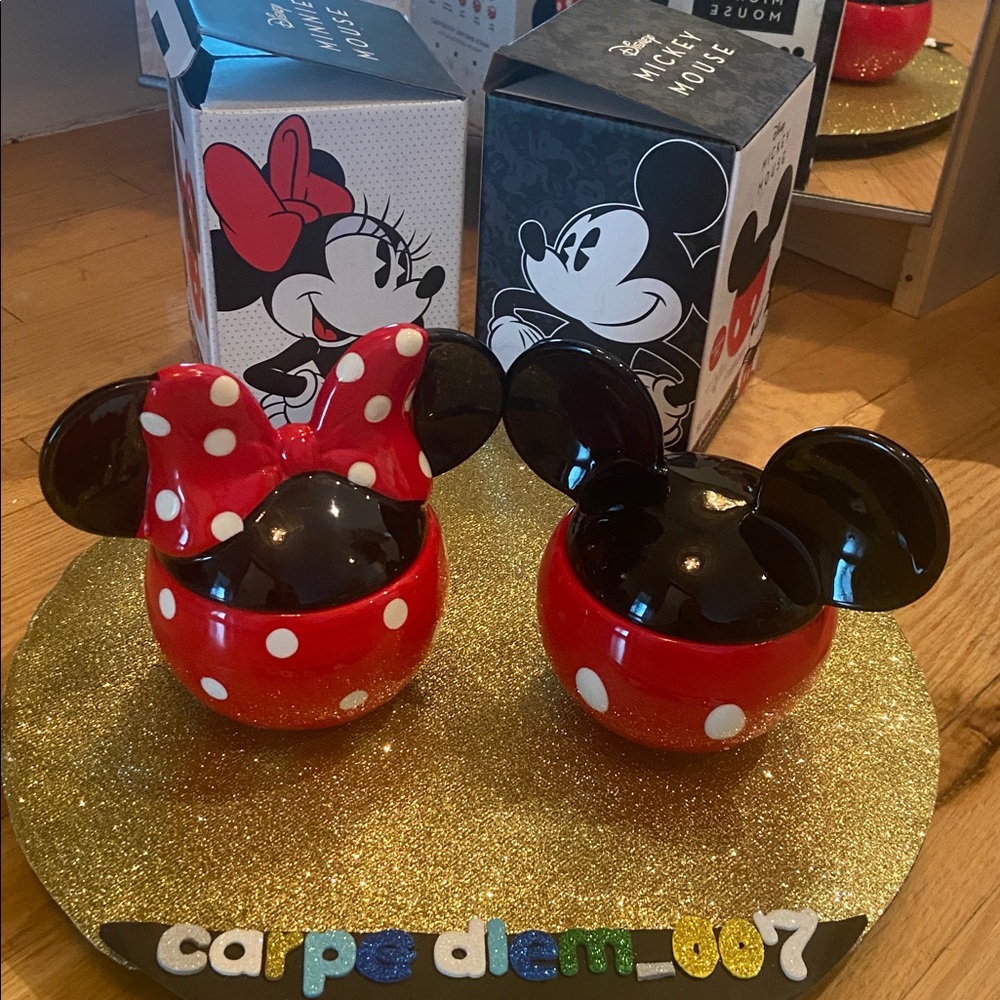 🍭Charmed Aroma Disney Mickey and Minnie jars